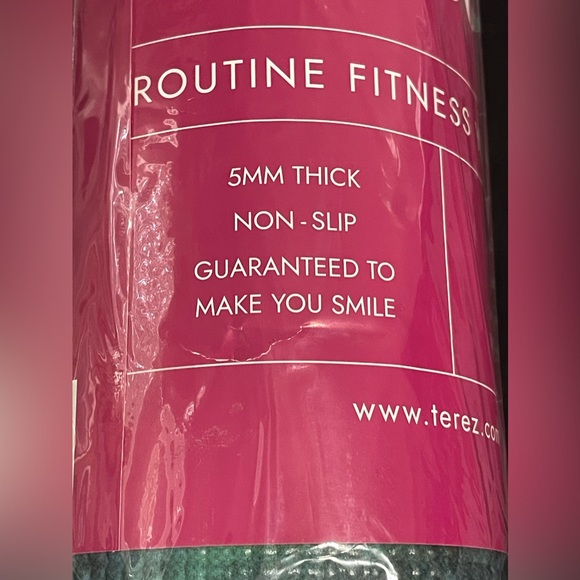 TEREZ Palm Leaves Yoga Mat Size - 68x24 - Picture 4 of 5